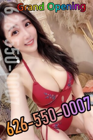 oung-sian-new-girl-big-2